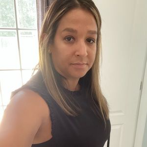 Meet your Posher, Monique